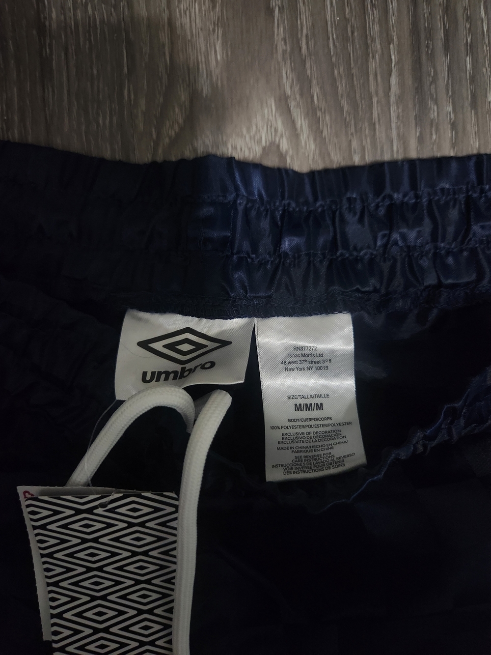 Umbro Navy Checkered Athletic Shorts - Picture 4 of 4